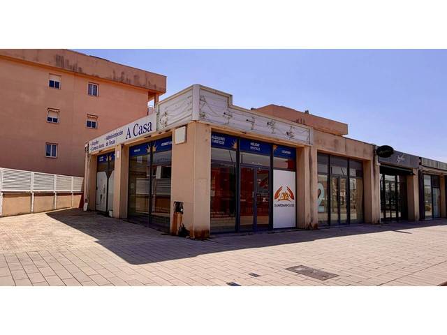 Local comercial en Alquiler en Avenida Barcelona, 165 en Passeig Marítim