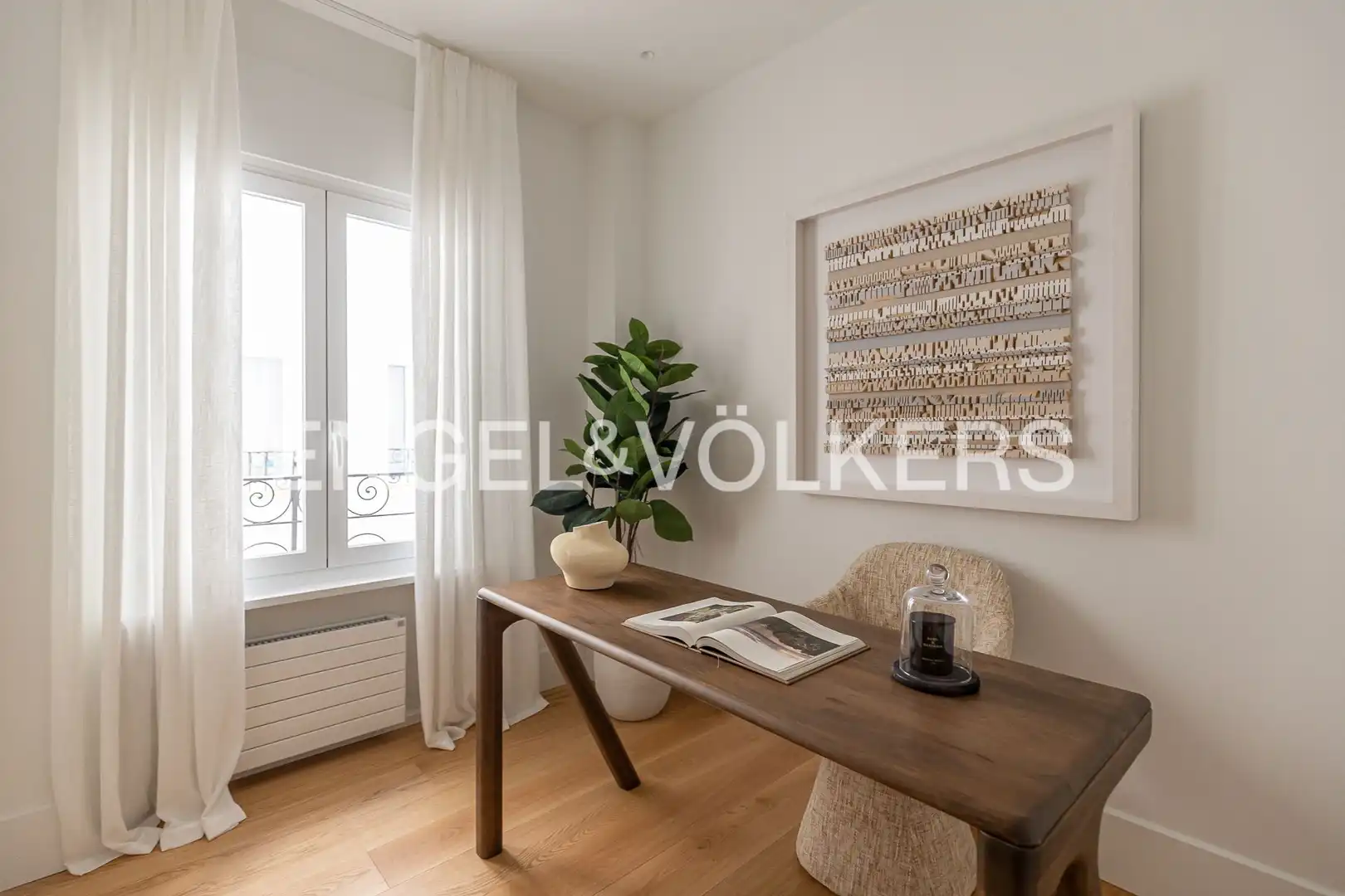 Schlafzimmer von Wohnung zum Verkauf in Madrid mit Klimaanlage, Heizung und Terrasse