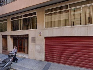 Wohngebäude mit Aufzug zum Verkauf in Centro