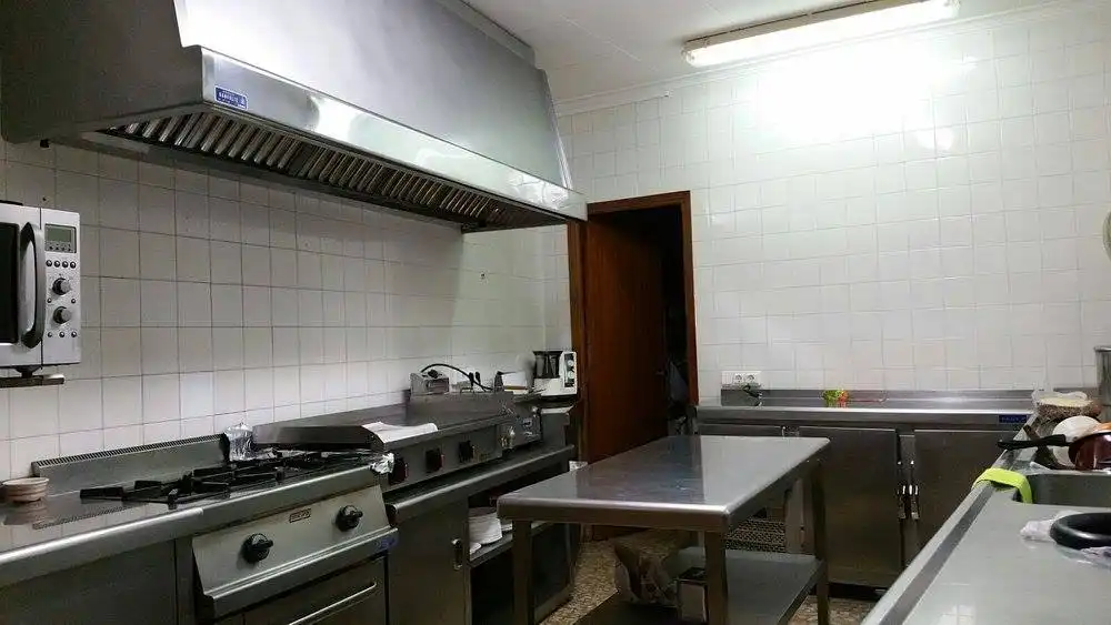 Cocina de Local de alquiler en Antella con Aire acondicionado, Calefacción y Terraza