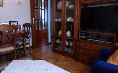 Bedroom of Flat for sale in Valladolid Capital