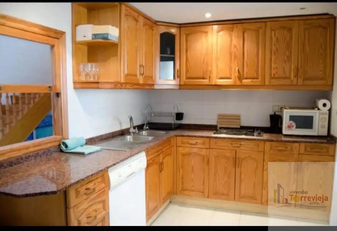 Cocina de Ático en venta en Torrevieja con Aire acondicionado, Terraza y Piscina comunitaria