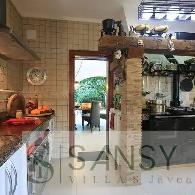 Chalet con piscina en venta en Zona Pueblo, imagen 11