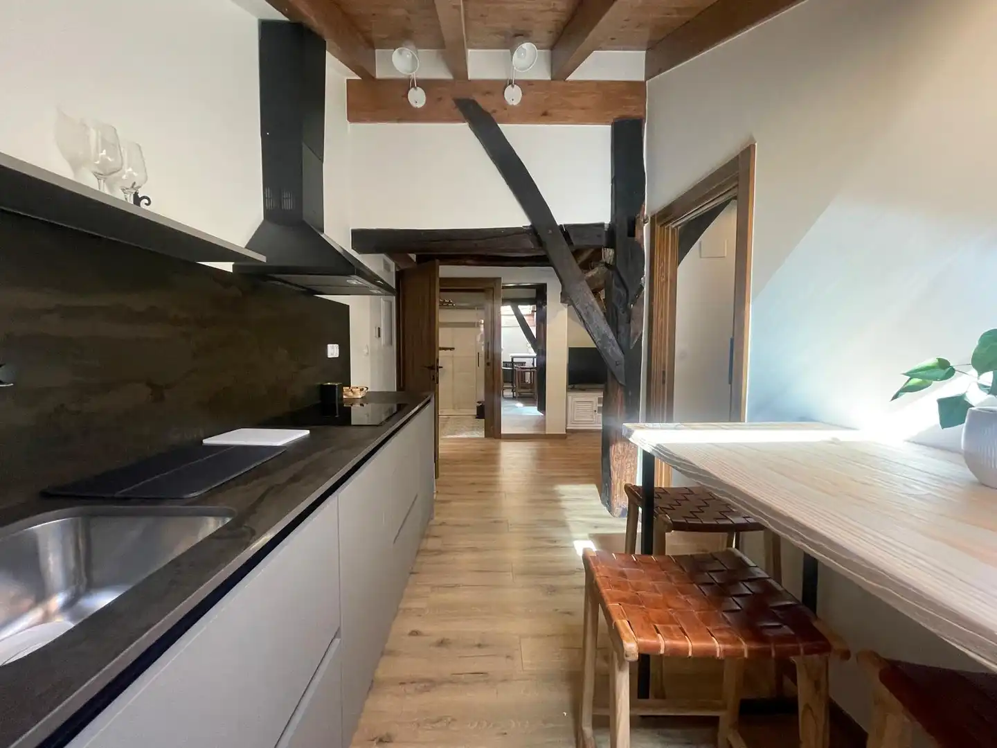 Cocina de Finca rústica en venta en Lekeitio con Aire acondicionado, Jardín privado y Parquet