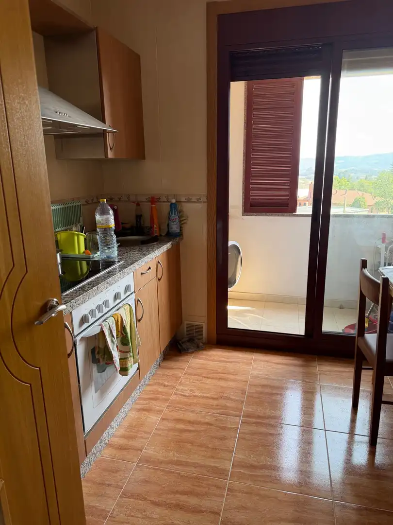 Piso con ascensor en venta en Silleda, imagen 5