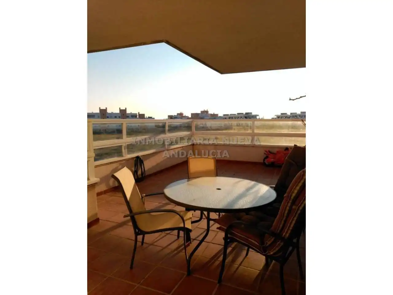 Terraza de Piso de alquiler en Almería con Terraza, Amueblado y Piscina comunitaria