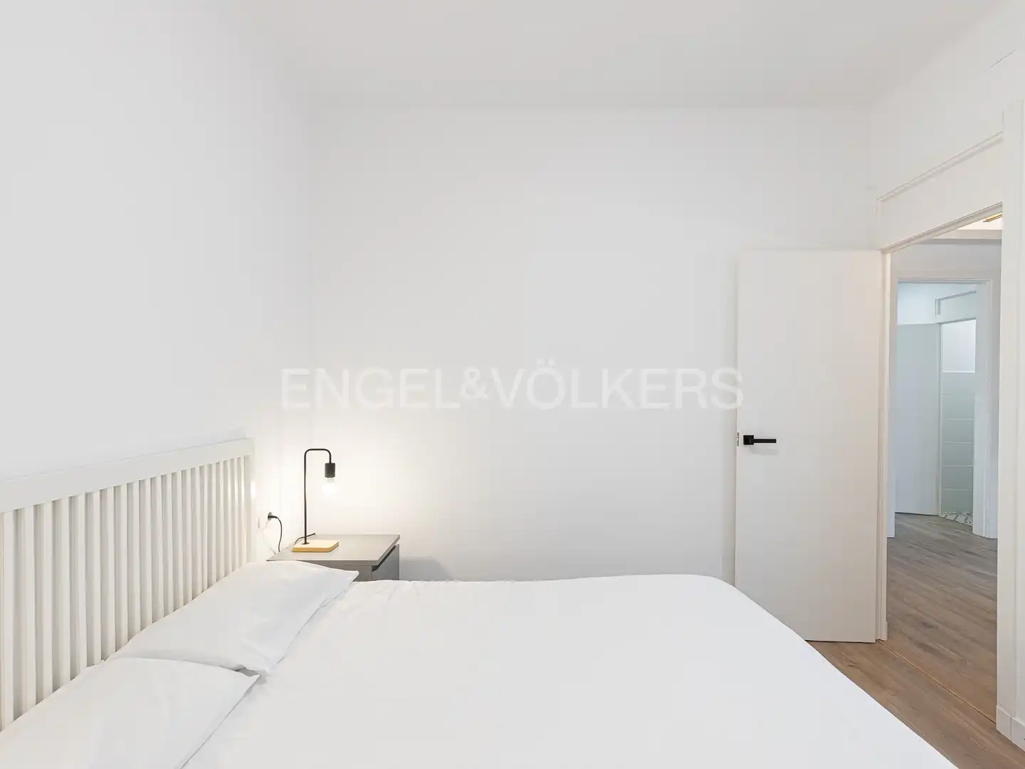 Bedroom of Flat for rent in Barcelona  with Air Conditioner, Heating and Furnished