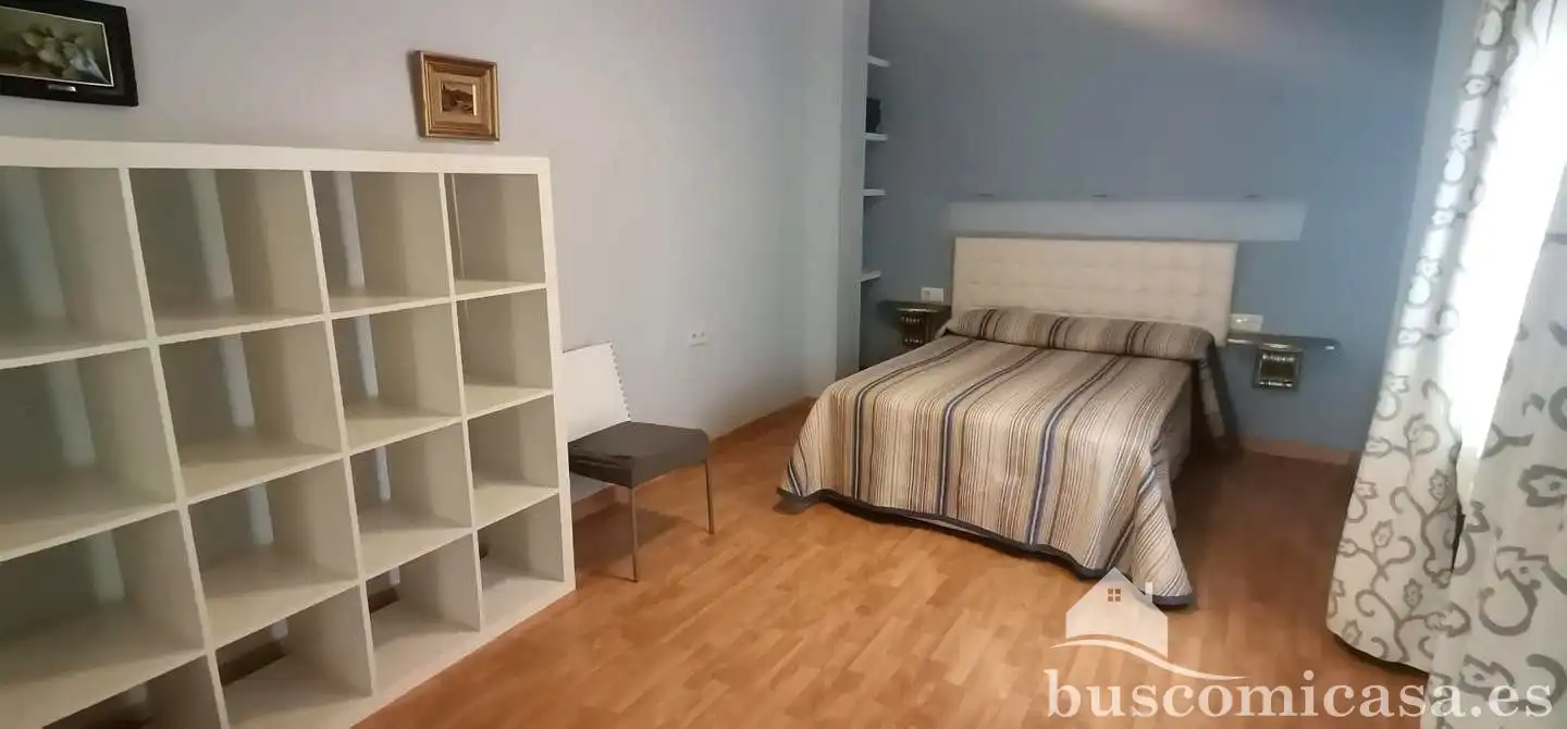 Habitació a Calle del Marqués de Linares, Centro ciudad