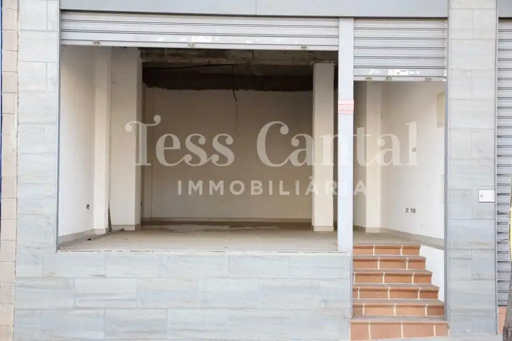 Local commercial à louer à Sant Celoni, imagen 3