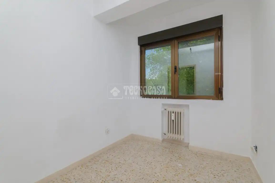 Bedroom of Flat for sale in Madrid  with Heating, Parquet flooring and Terrace