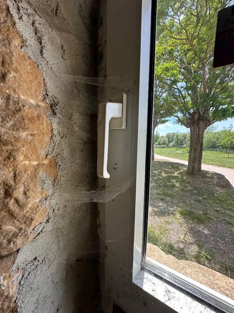 Außenansicht von Country house zum Verkauf in Aguilar de Campoo mit Balkon