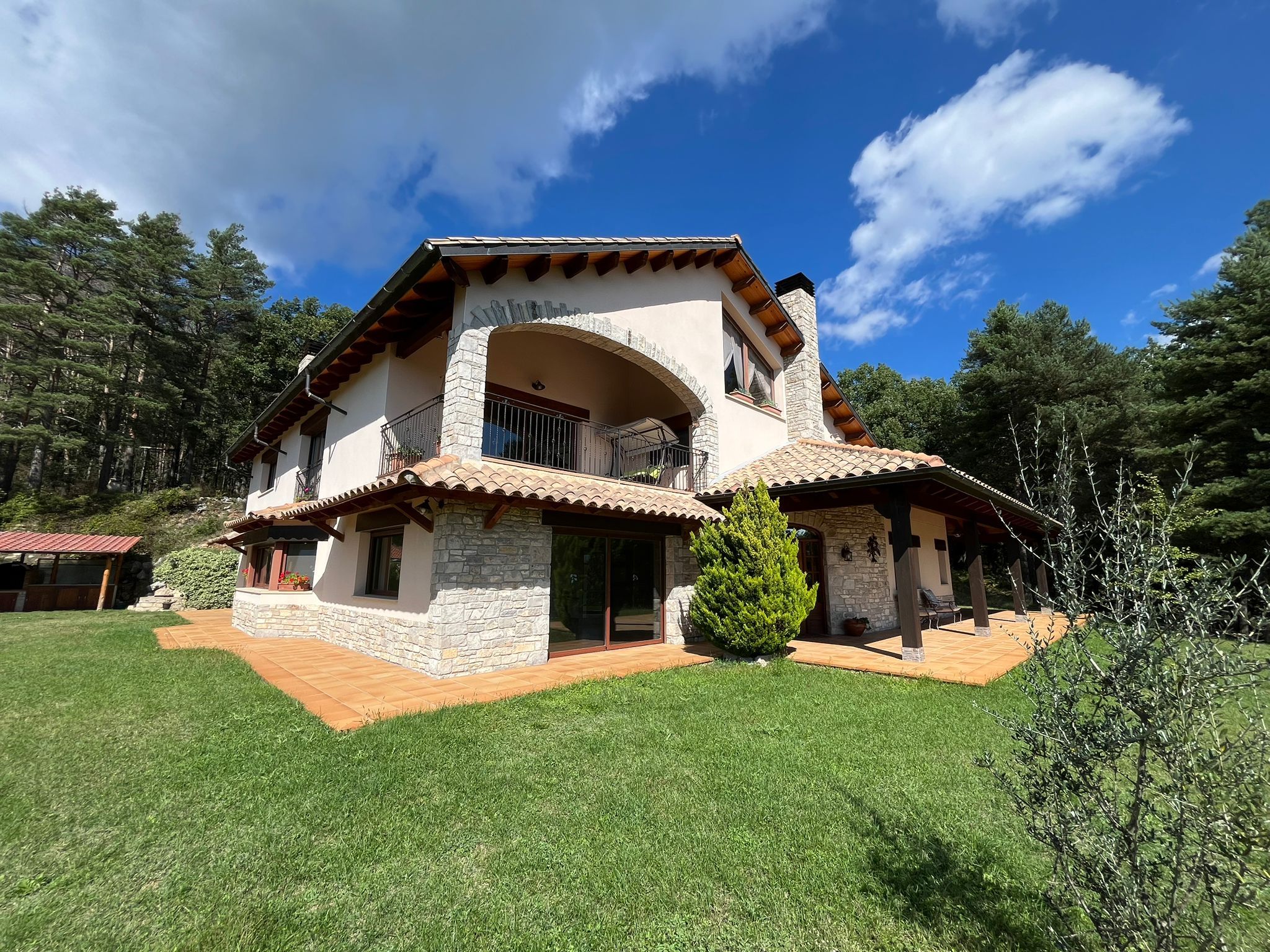 Vista exterior de Casa o xalet en venda en Sant Llorenç de Morunys amb Aire condicionat i Moblat