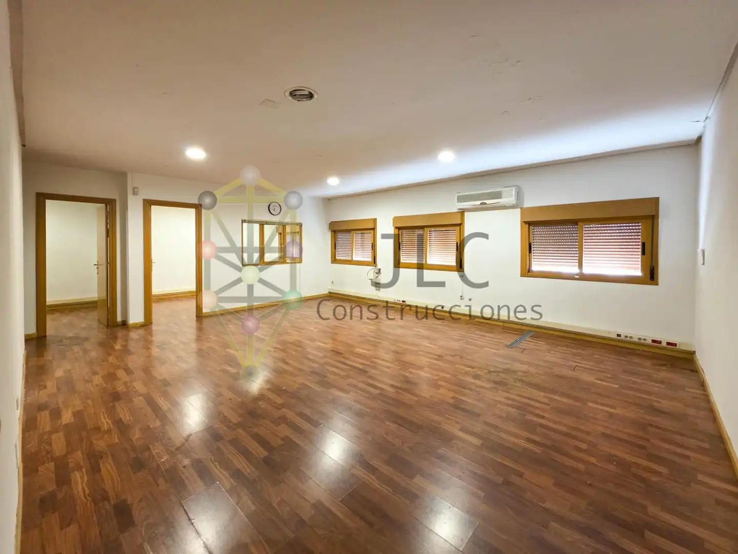 Local commercial à vendre à RIO TORMES, imagen 20