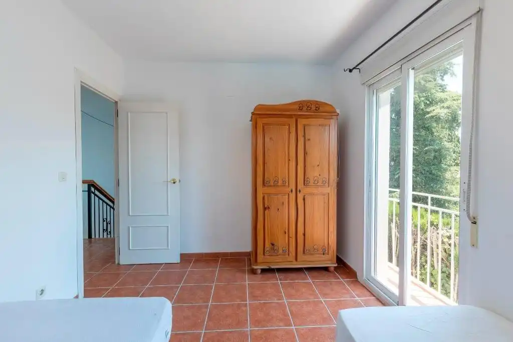 Dormitori de Casa o xalet en venda en Albolote amb Aire condicionat, Balcó i Piscina comunitària