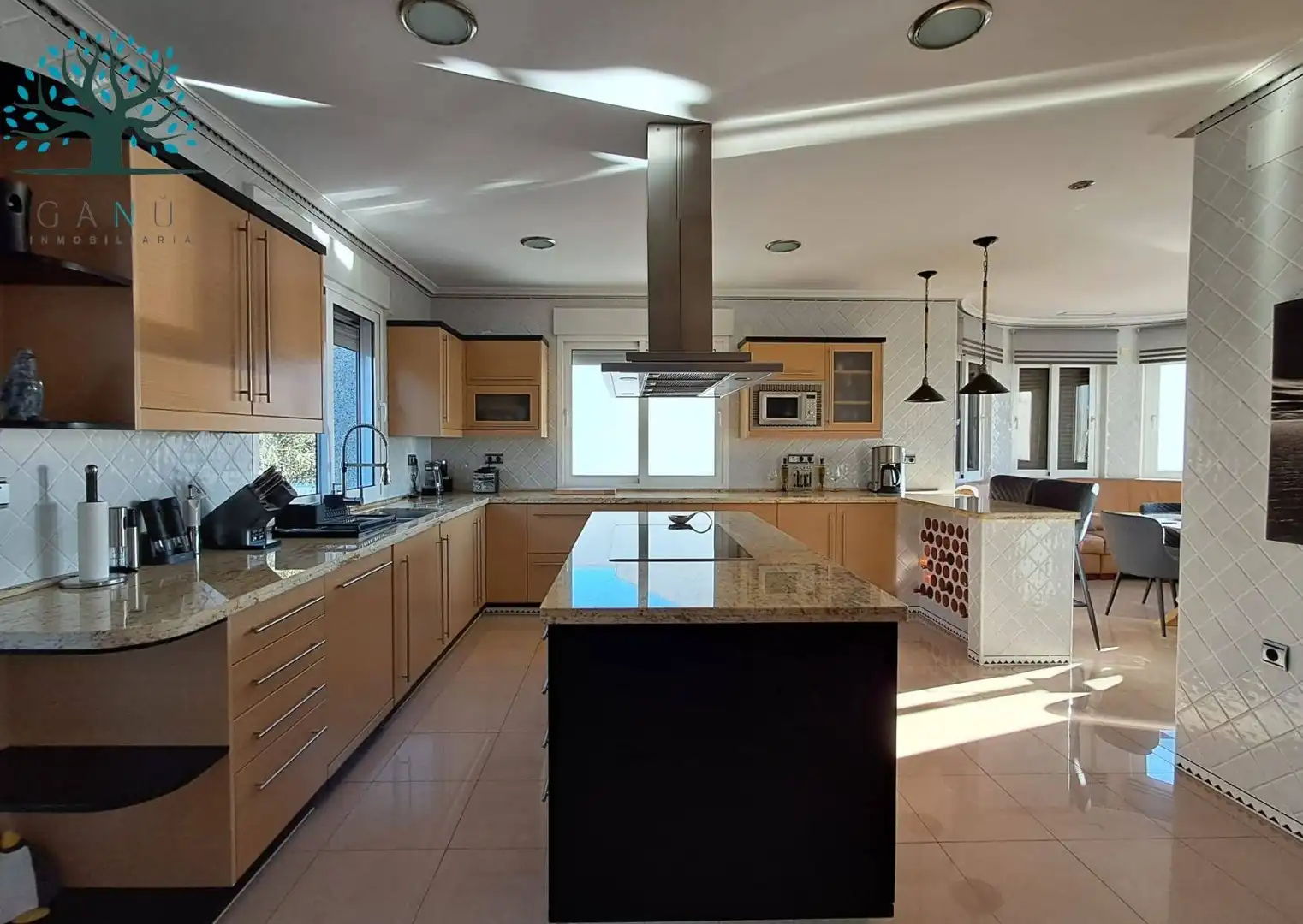 Cocina de Casa o chalet en venta en Cartagena con Aire acondicionado, Calefacción y Jardín privado
