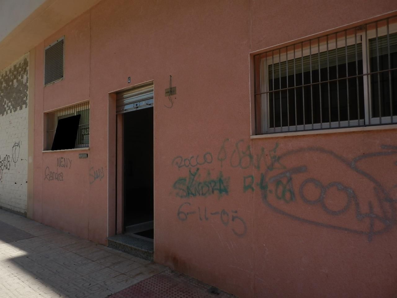 Exterior view of Office to rent in Badajoz Capital  with Air Conditioner and Heating