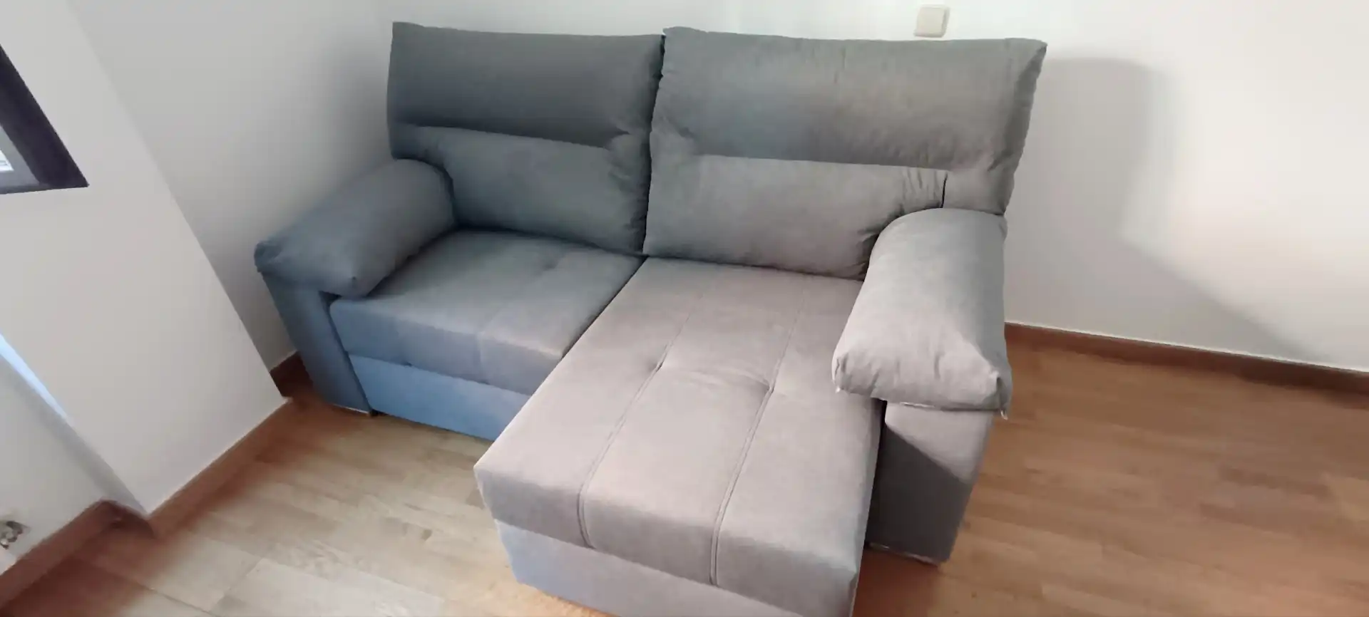 Sala de estar de Piso de alquiler en Las Rozas de Madrid con Parquet y Amueblado