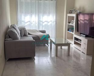 Living room of Flat to rent in  Sevilla Capital  with Air Conditioner, Terrace and Balcony