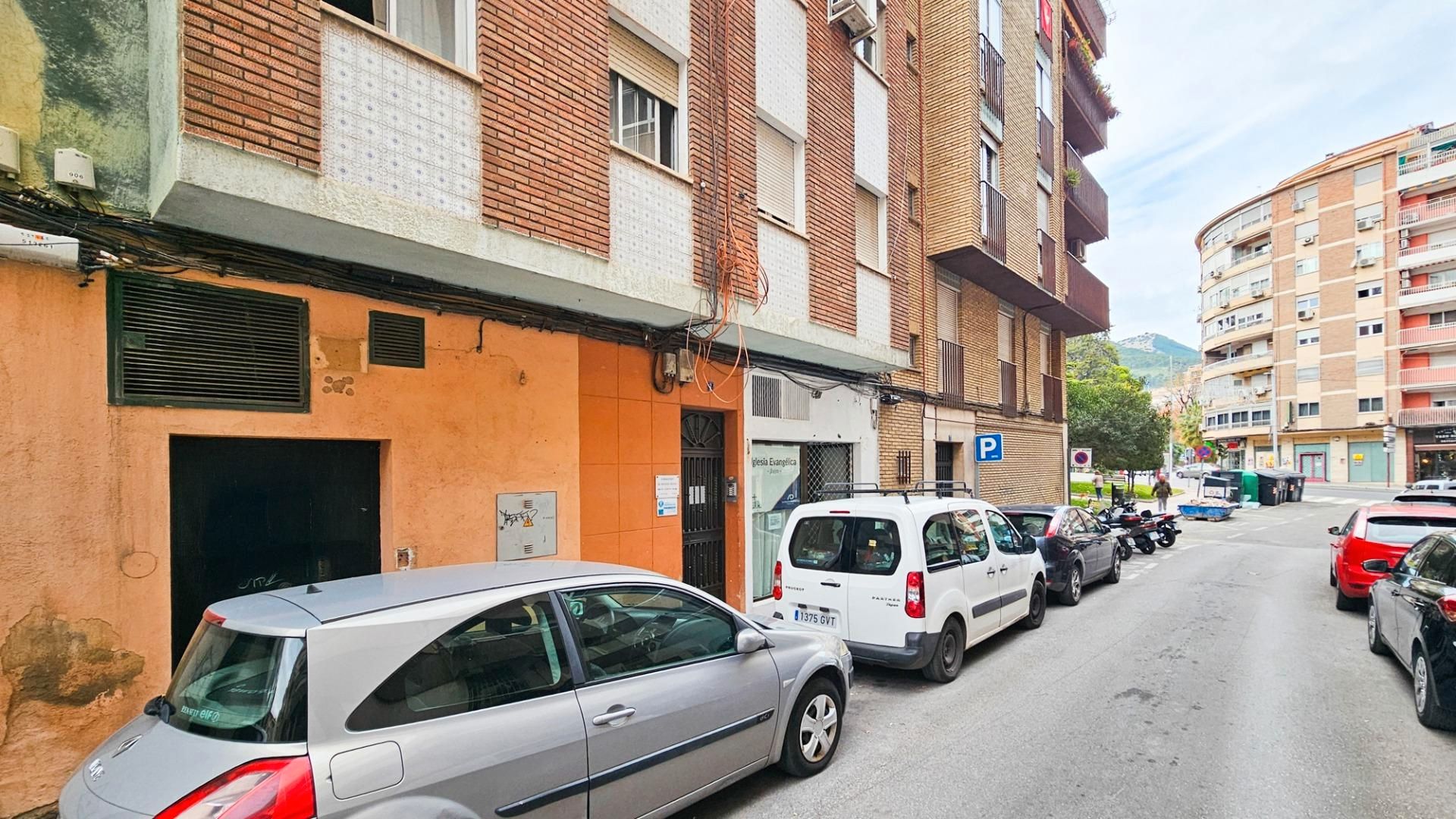 Exterior view of Flat for sale in  Jaén Capital  with Furnished