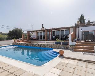 Piscina de Casa o xalet en venda en Guadix amb Aire condicionat, Calefacció i Jardí privat