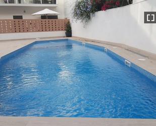 Piscina de Pis de lloguer en Vilanova i la Geltrú amb Aire condicionat, Calefacció i Moblat