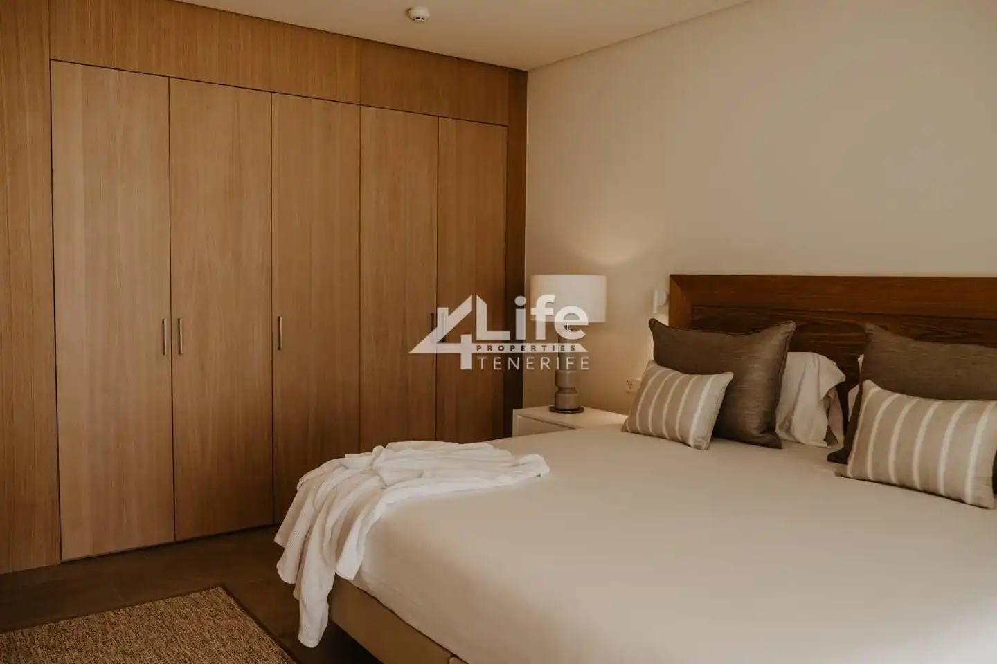 Dormitori de Dúplex en venda en Granadilla de Abona amb Aire condicionat, Jardí privat i Terrassa