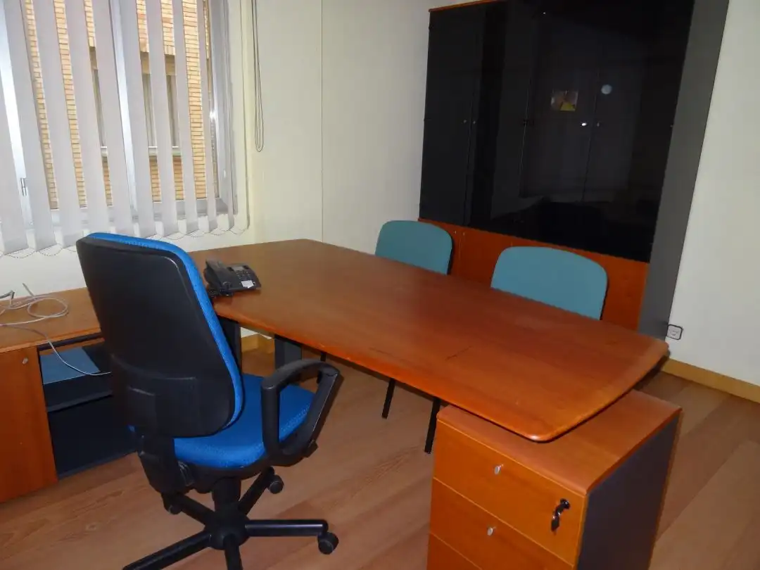 Büro zur Miete in Calle General Vara de Rey, imagen 19