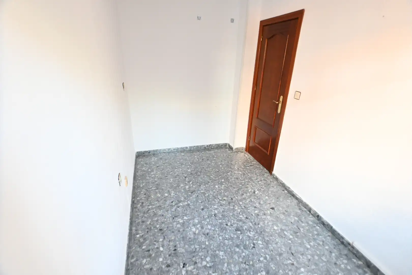 Casa adosada en venta en Churriana de la Vega con Aire acondicionado, Terraza y Trastero
