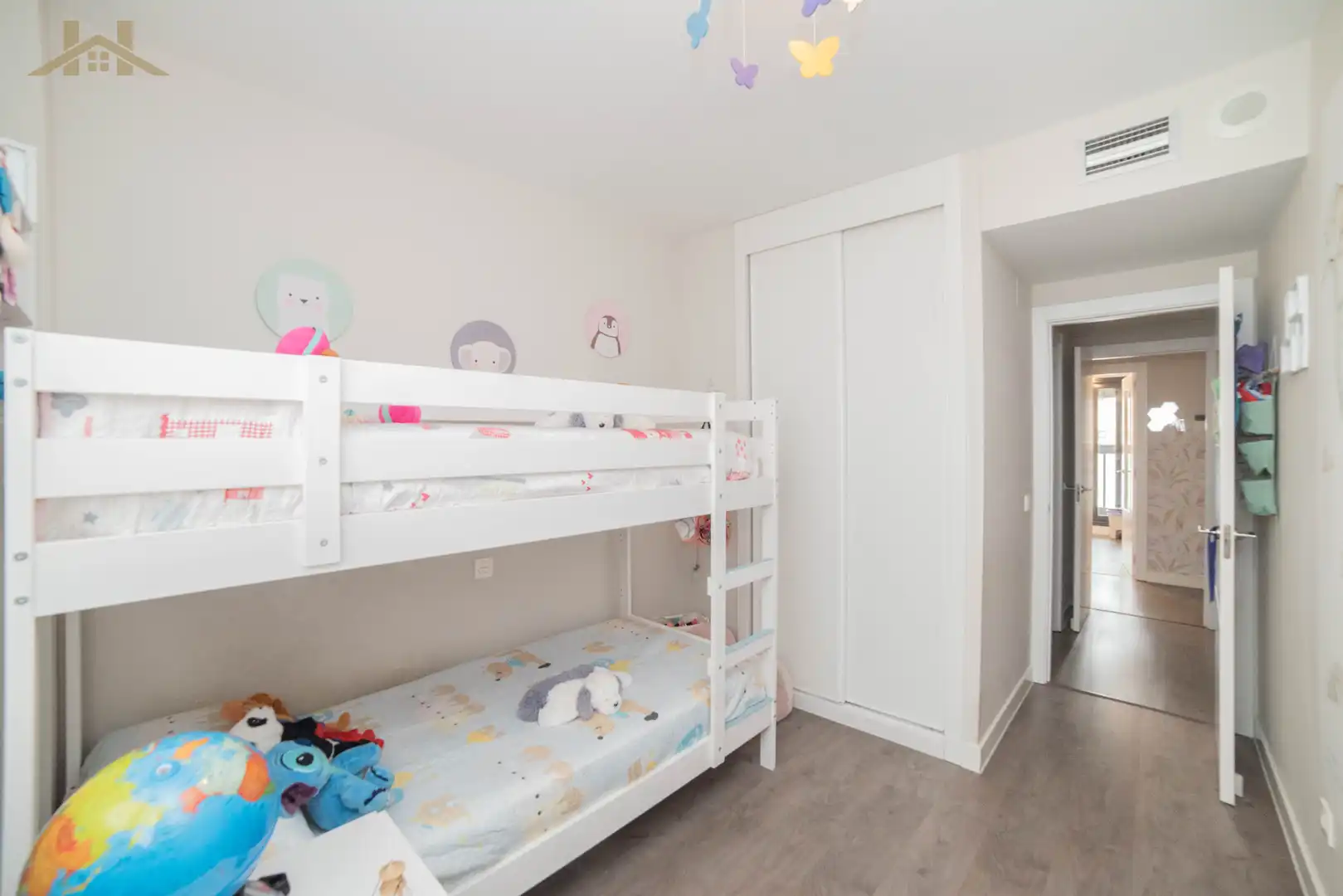 Habitación de Ático en venta en Móstoles con Aire acondicionado, Calefacción y Terraza