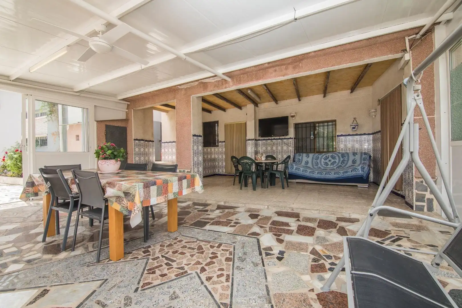 Terrasse von Haus oder Chalet zum Verkauf in Elche / Elx mit Klimaanlage, Privatgarten und Terrasse
