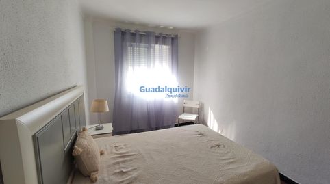 Foto 2 de Apartamento de alquiler en Barrio de los Remedios, Sevilla Capital