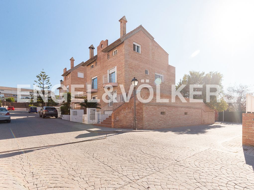 Exterior view of House or chalet to rent in Bétera  with Air Conditioner, Heating and Terrace