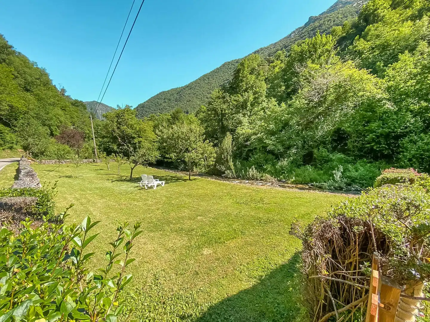 Casa adosada en venta en Somiedo con Calefacción, Jardín privado y Trastero