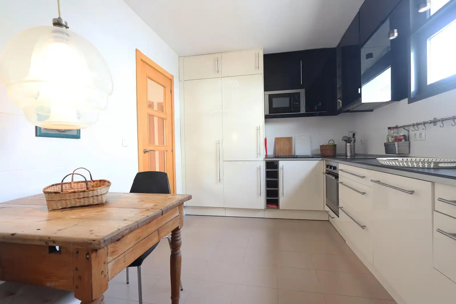 Küche von Wohnung zum Verkauf in Conil de la Frontera mit Klimaanlage, Heizung und Terrasse