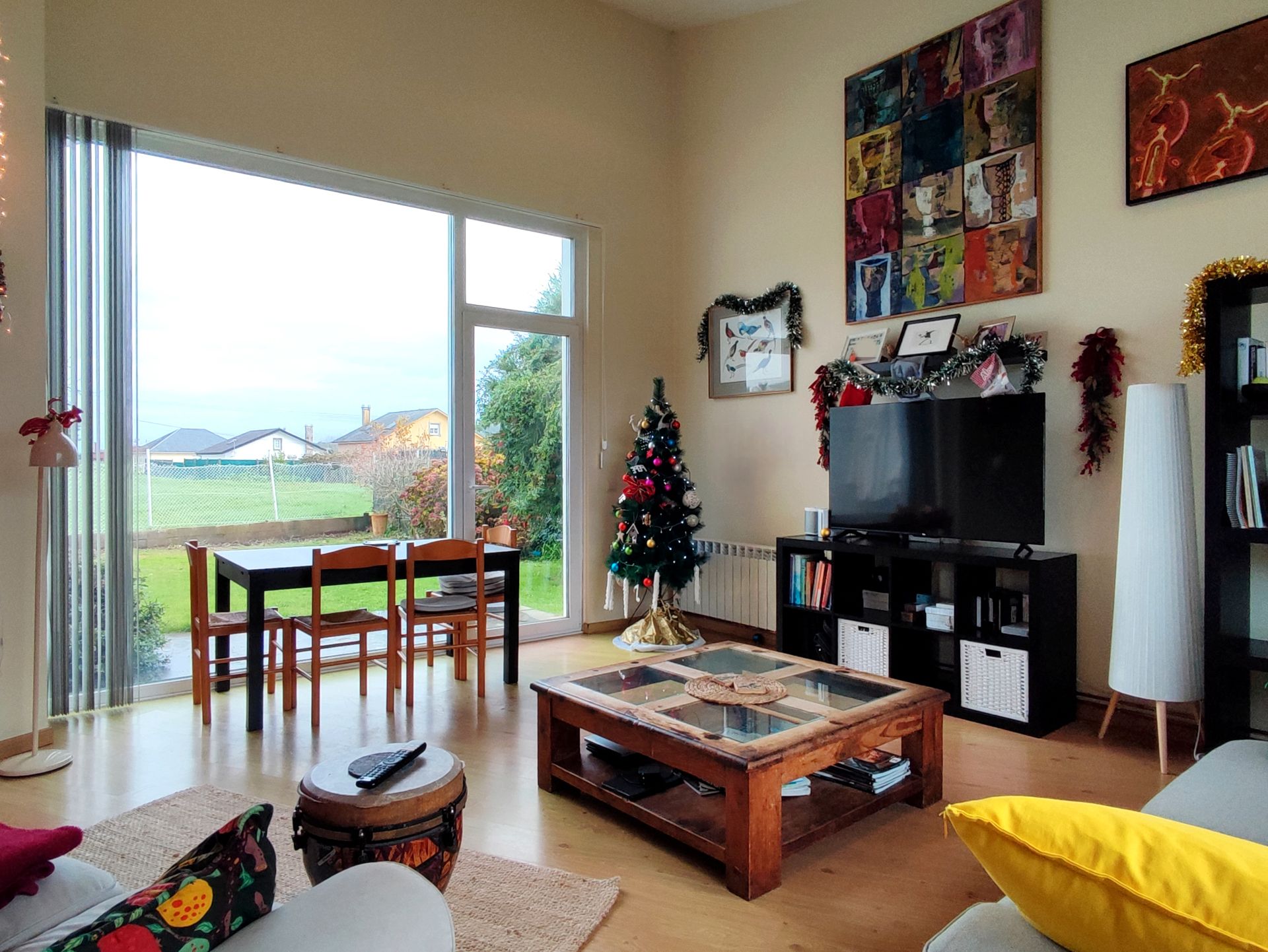 Living room of Houses for sale in Culleredo  with Heating, Private garden and Parquet flooring