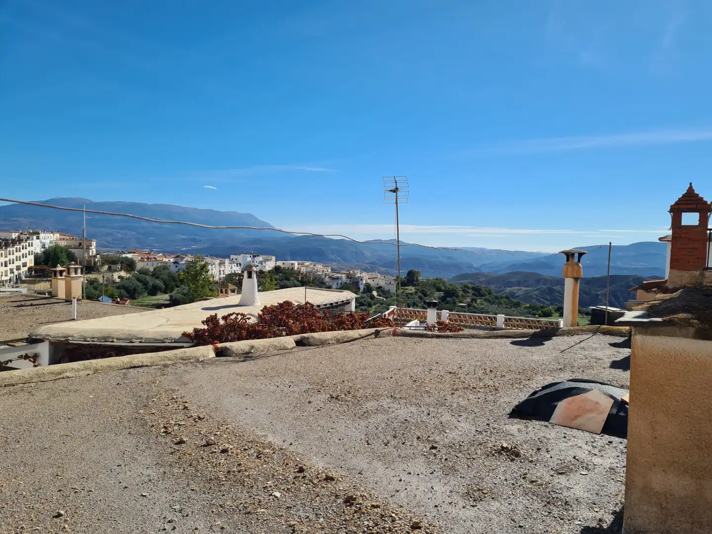 Vista exterior de Casa adosada en venta en Válor con Terraza, Trastero y Horno