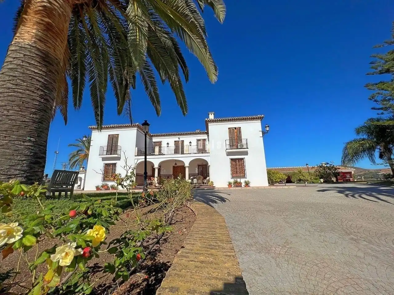 Vista exterior de Casa o chalet en venta en Cártama con Aire acondicionado, Terraza y Trastero
