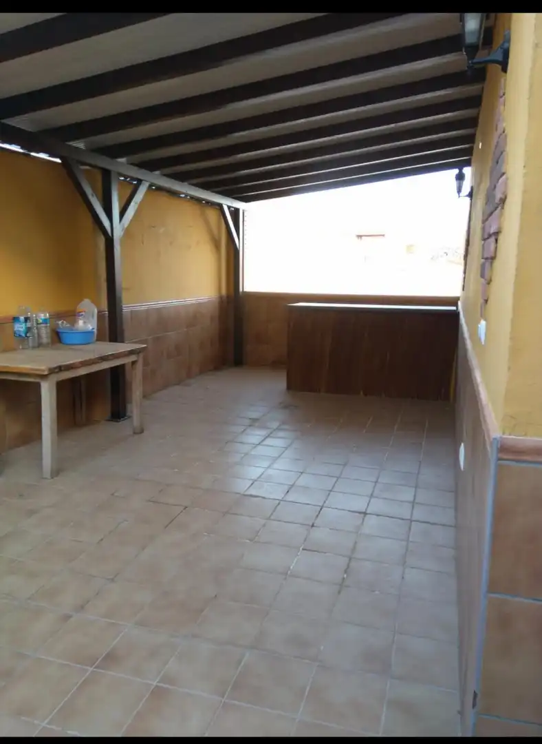 Casa adosada en venda en Pozo Cañada amb Calefacció, Terrassa i Moblat
