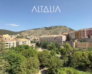 Vista exterior de Pis en venda en Cuenca Capital amb Terrassa