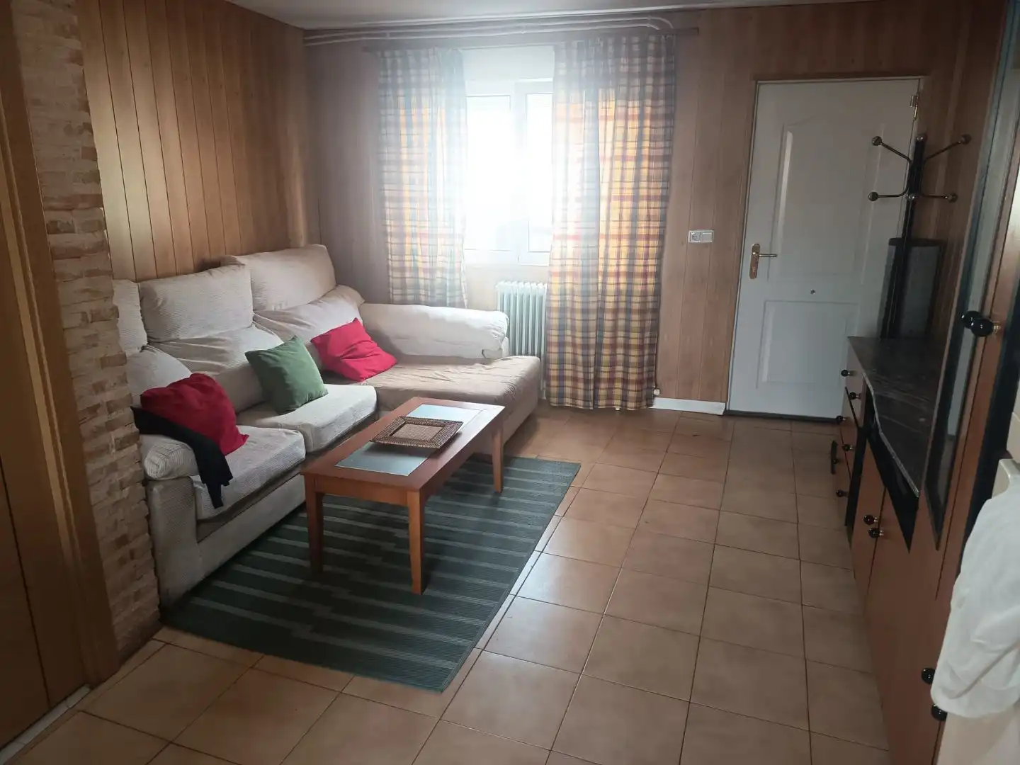 Sala d'estar de Casa o xalet de lloguer en Benavides amb Terrassa