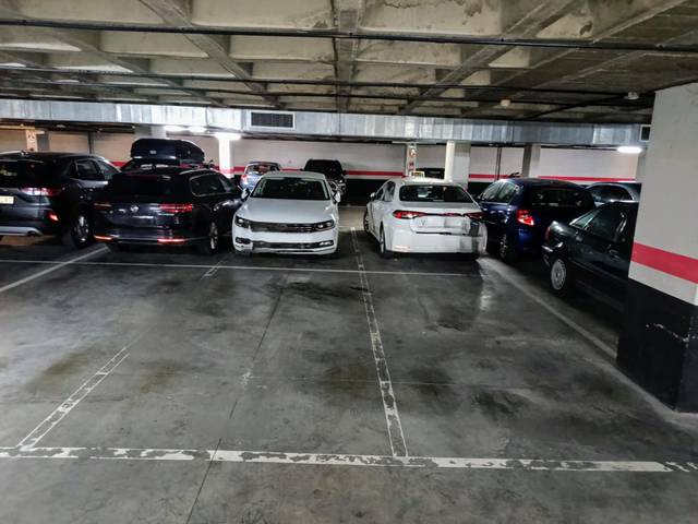 Garaje en Venta en  Parque Eugenia de Montijo en Vista Alegre