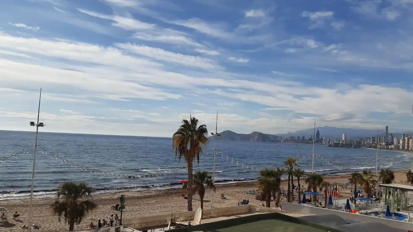Apartament amb piscina en venda a Playa de Levante