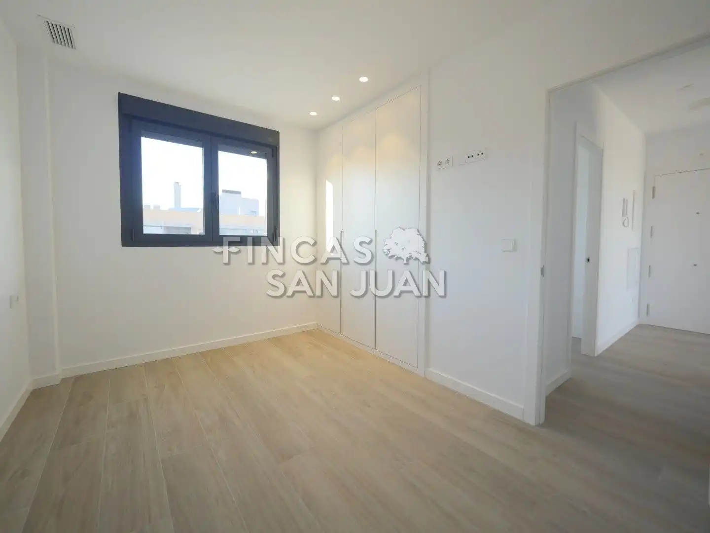 Habitación de Ático en venta en Centro  