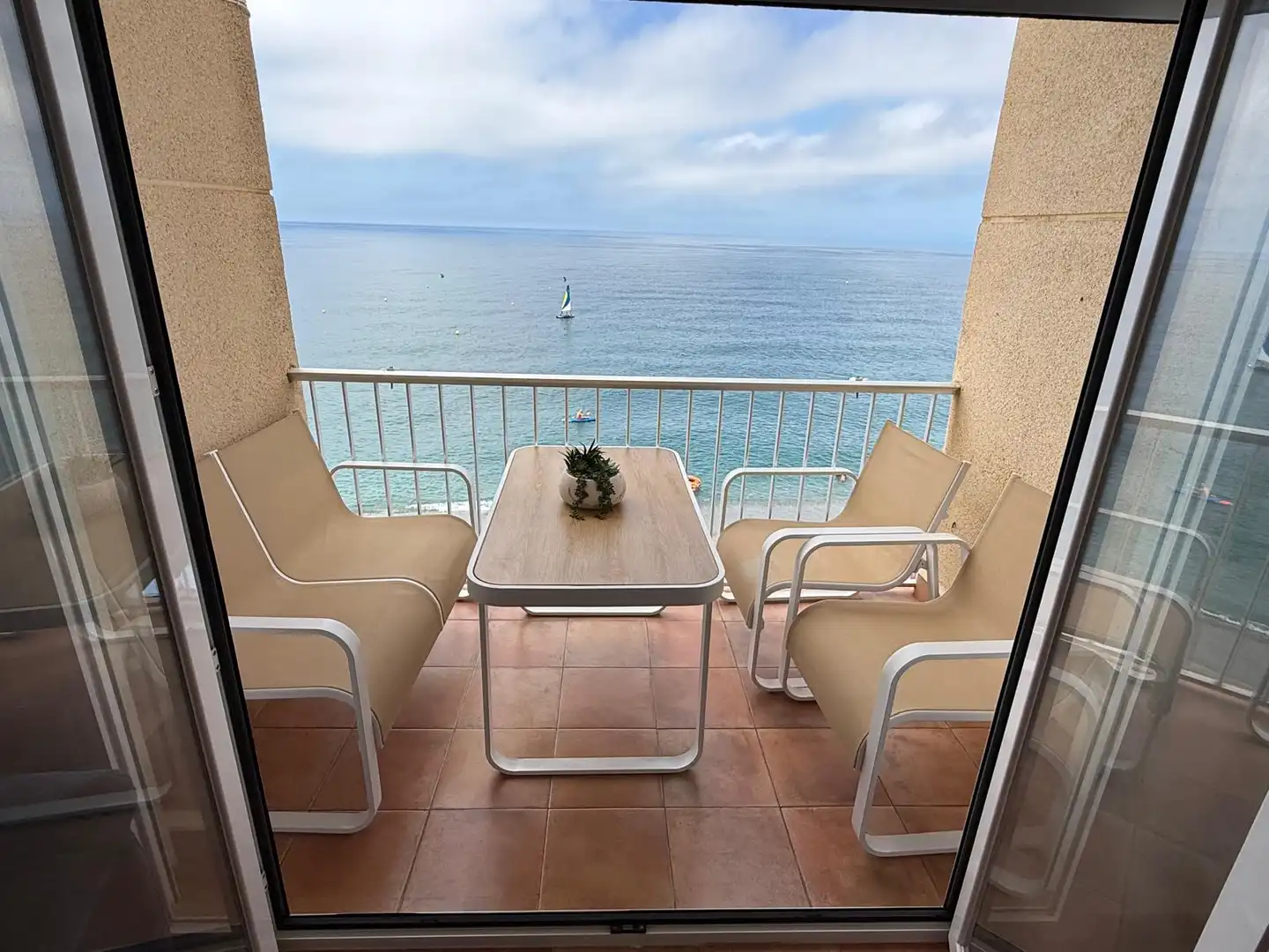 Wohnung zur Miete in Calle Amarre, La Caleta - La Guardia