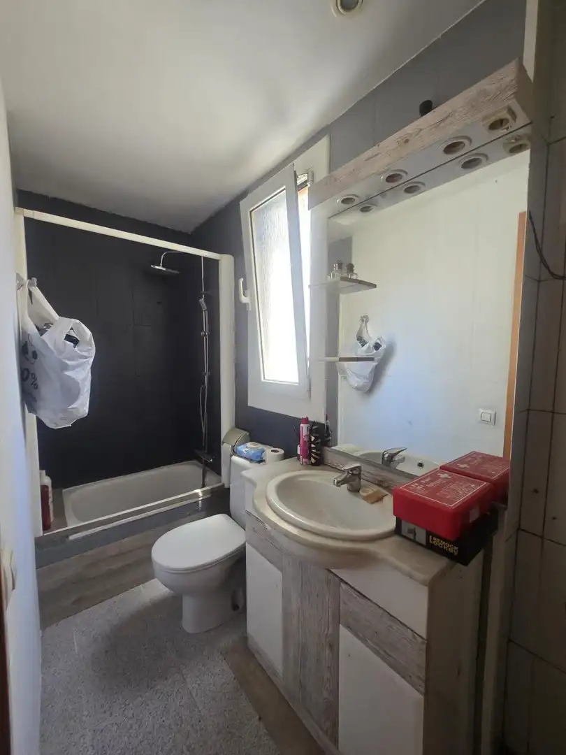 Baño de Ático en venta en Barcelona con Parquet