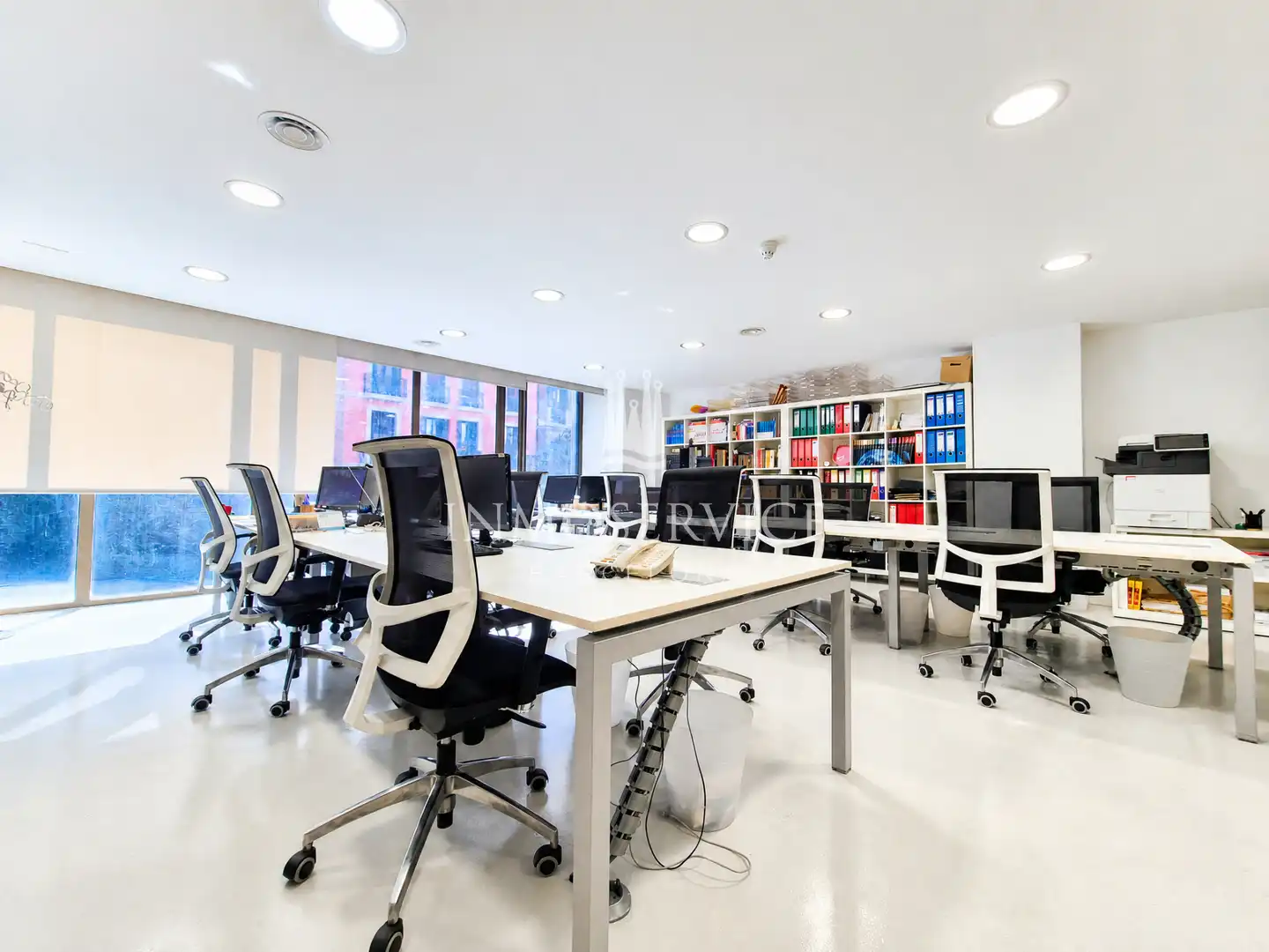 Bureau avec ascenseur à vendre à Carrer de València