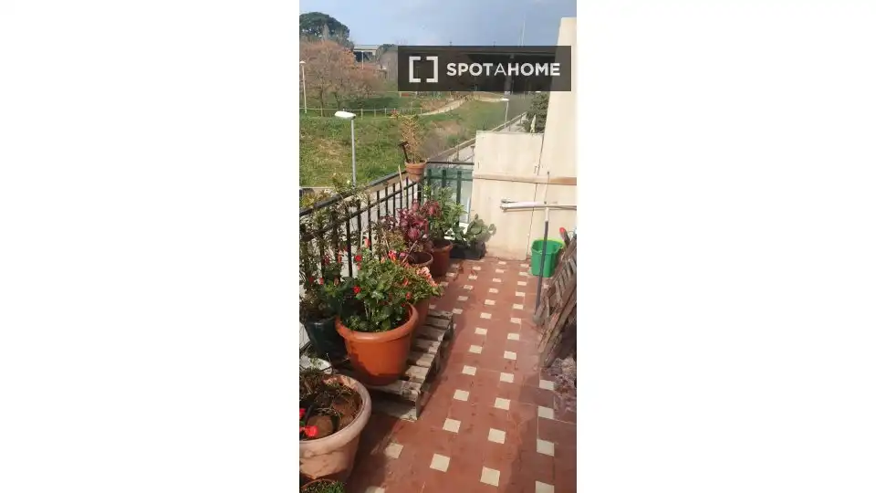 Room in Califòrnia - Santa Madrona
