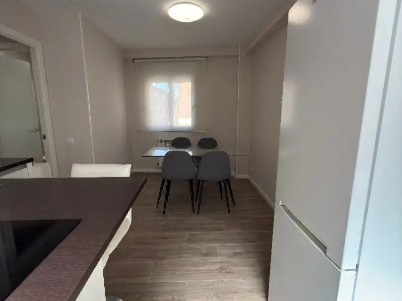 Esszimmer von Wohnung zur Miete in Alcalá de Henares mit Klimaanlage und Terrasse