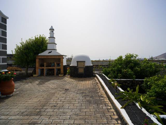 Casa-chalet en Venta en Avenida Avenida Malvasia, 28 en Tao - Mozaga -Tomarén