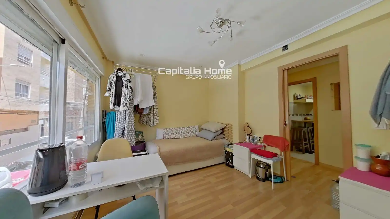 Habitación de Piso en venta en Alicante / Alacant con Aire acondicionado, Calefacción y Amueblado